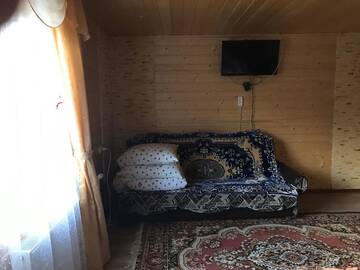 Фото номера Трехместный номер с балконом Апартаменты Затишна оселя г. Yalynkuvate 2